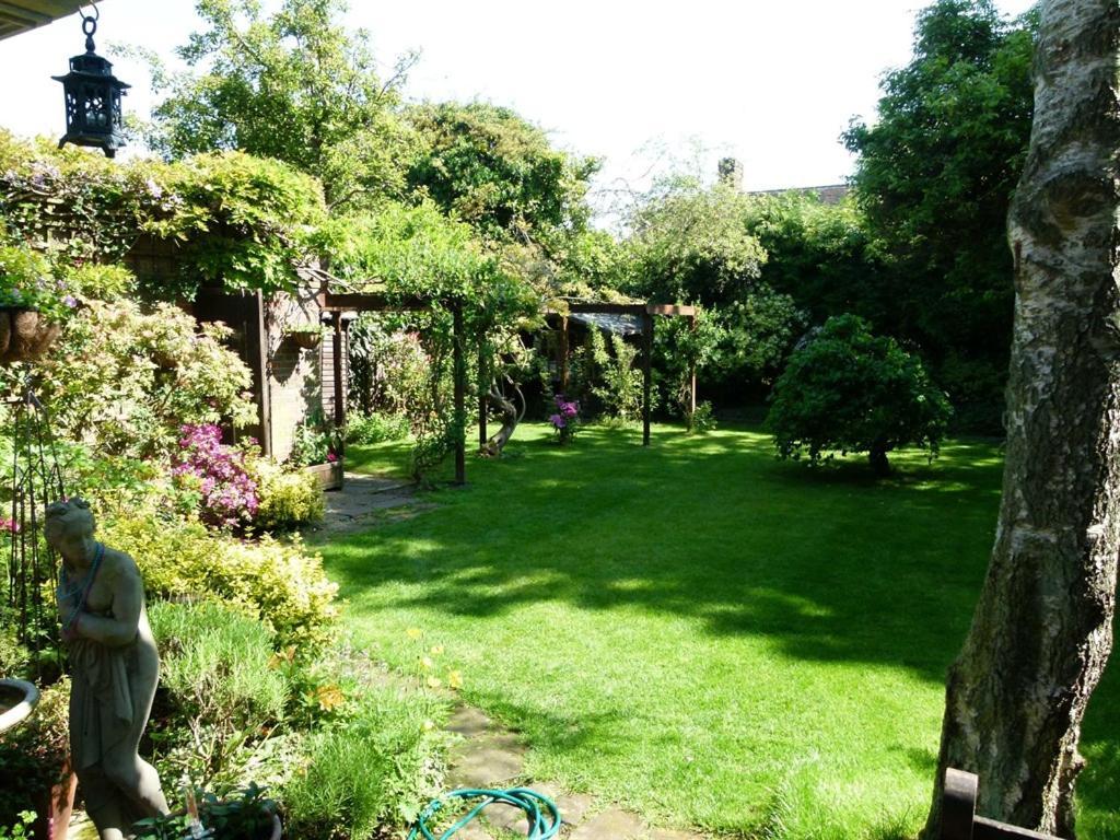 Iolanthe Bed & Breakfast Londra Dış mekan fotoğraf