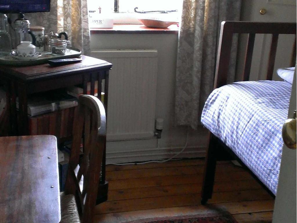 Iolanthe Bed & Breakfast Londra Oda fotoğraf